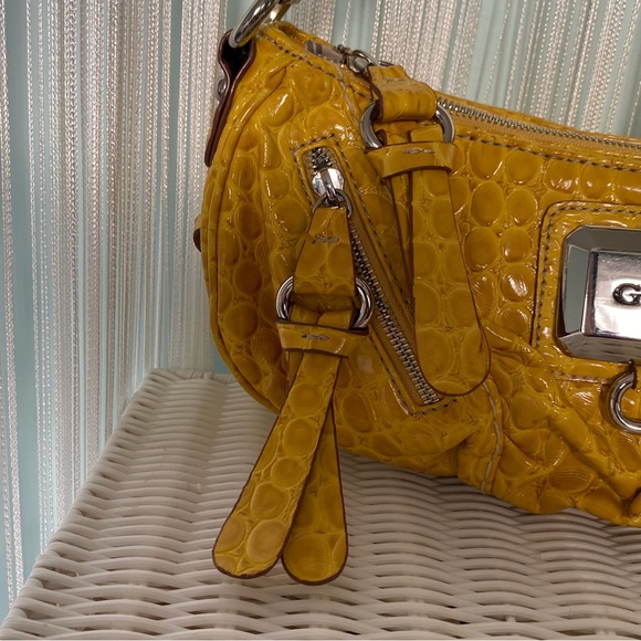 Yellow Guess Shoulder Bag NWT - Picture 8 of 17